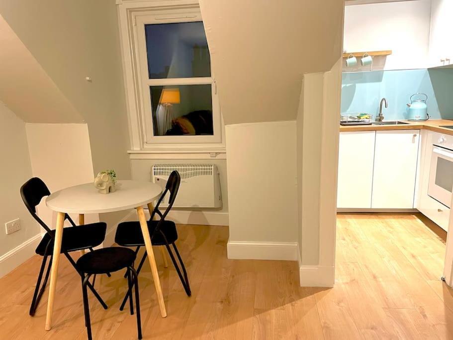 Loft Apartment In Joppa Edinburgh Luaran gambar